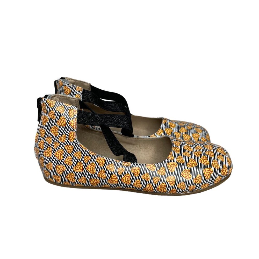 Monkey Feet age 7-8 Pizza Hearts flats